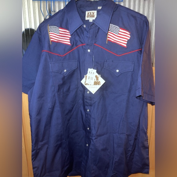 Ely Cattleman USA American Flag Navy Blue Pearl Snap Button Up XL Short Sleeve - Picture 1 of 6